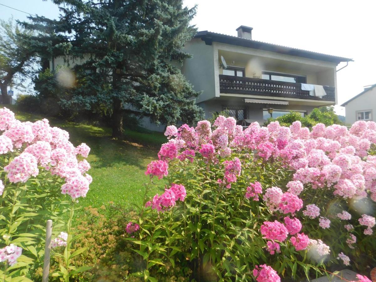 Four Seasons Apartment "Green Paradise" Villach Exterior photo